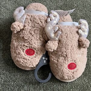 Women's Reindeer Slippers - Tan and Silver